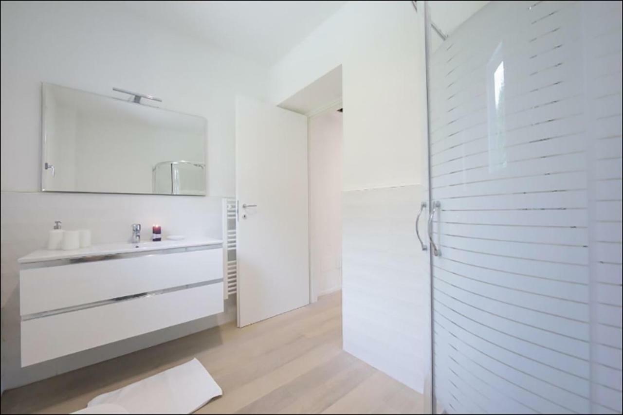 Villa Regina Int.3 Mezzegra Buitenkant foto
